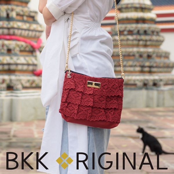 BKK Original 蕾絲裙斜背包 - 紅 文創