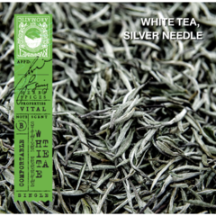 Karmakamet 銀針白茶香氛玻璃蠟燭 (Silver Needle White Tea) 185g